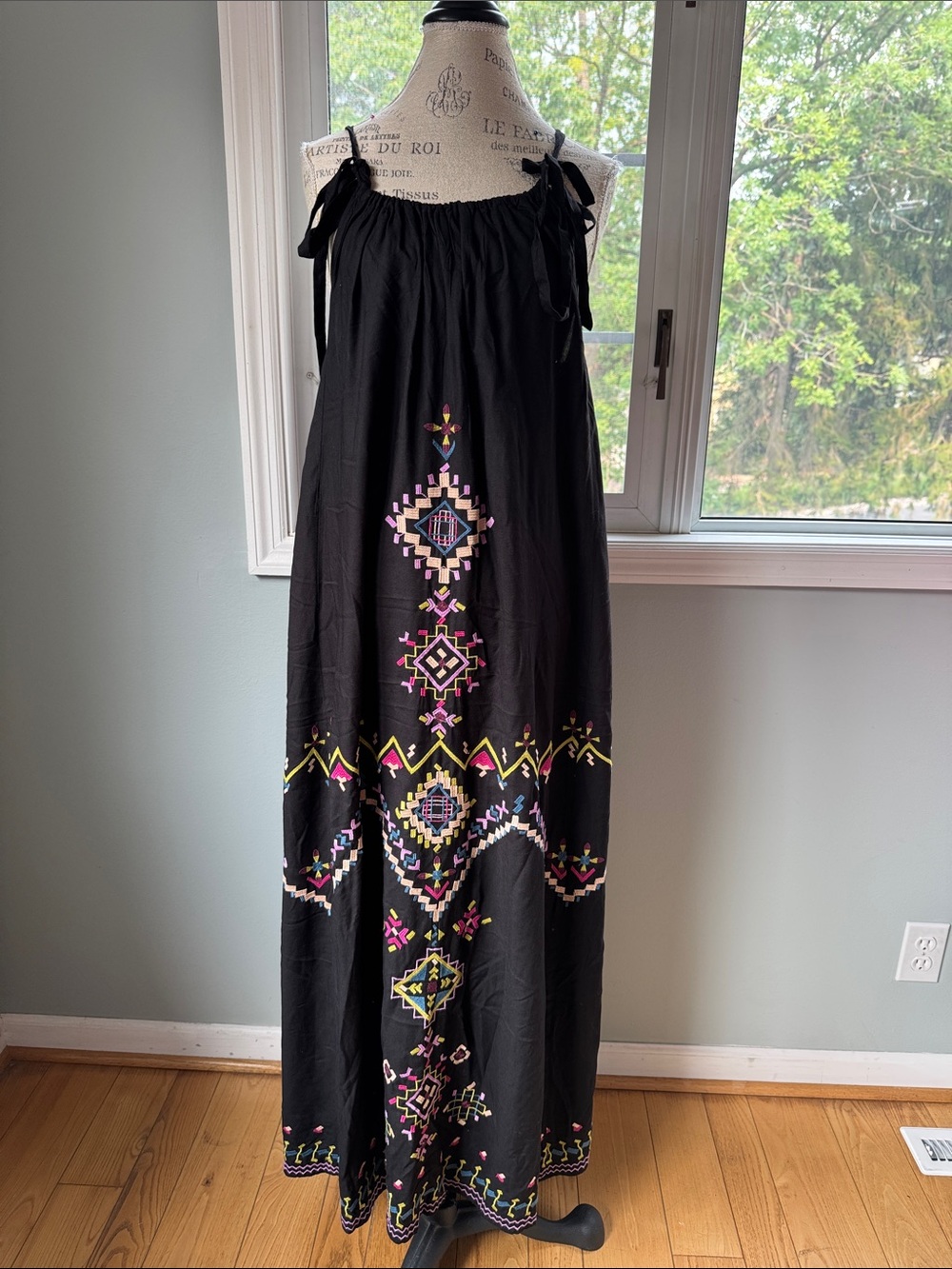 Anthropologie boho spaghetti strap black viscose embroidered full dress EUC S/M - Picture 2 of 10